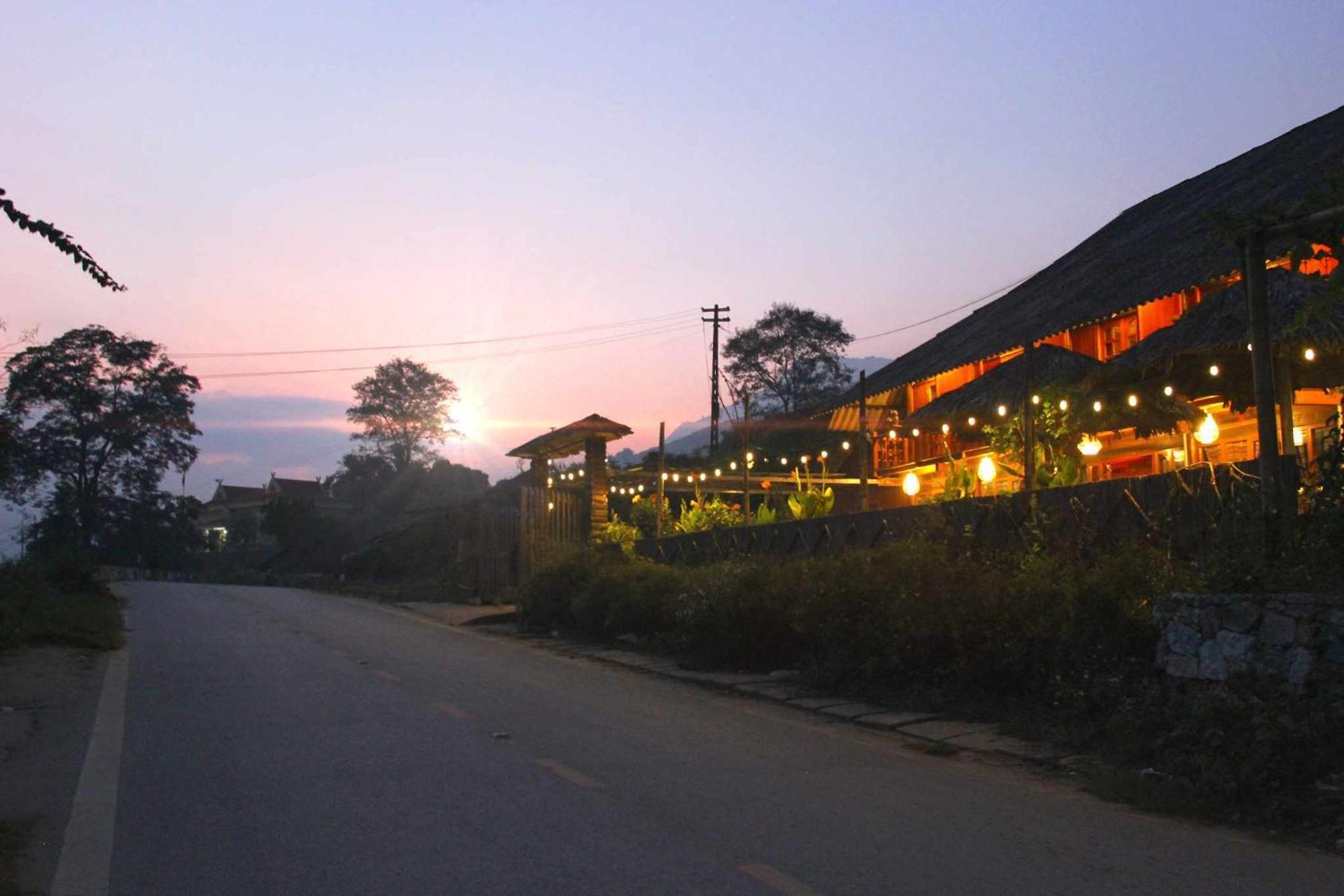 Surelee House And Trekking Hotel Sa Pa Exterior photo